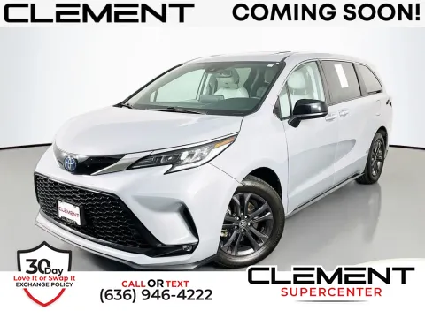 Gray 2024 Toyota Sienna XSE for sale in Saint Charles, MO