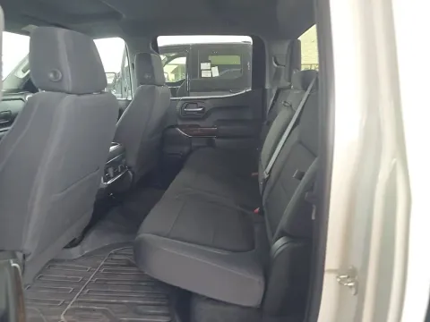 More photos of 2021 GMC Sierra 1500 Elevation at Clement Supercenter, MO