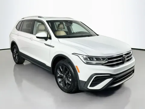 More photos of 2022 Volkswagen Tiguan 2.0T SE at Clement Supercenter, MO