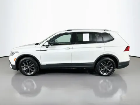 More photos of 2022 Volkswagen Tiguan 2.0T SE at Clement Supercenter, MO