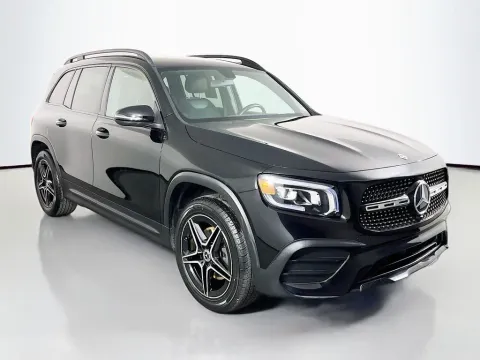 More photos of 2022 Mercedes-Benz GLB 250 at Clement Supercenter, MO