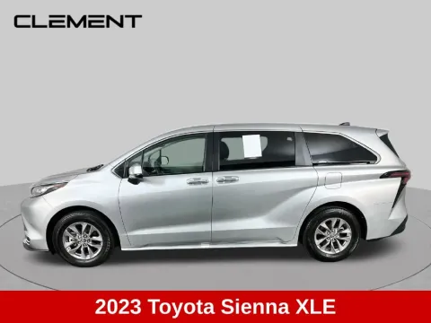 More photos of 2023 Toyota Sienna XLE at Clement Supercenter, MO