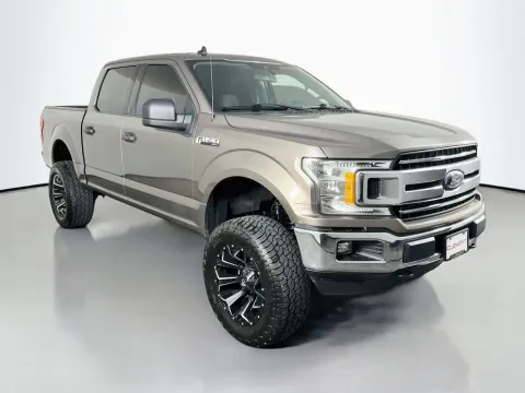 Another view of 2020 Ford F-150 XLT for sale in Saint Charles, MO at Clement Supercenter