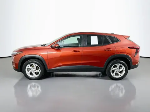 More photos of 2024 Chevrolet Trax LS at Clement Supercenter, MO