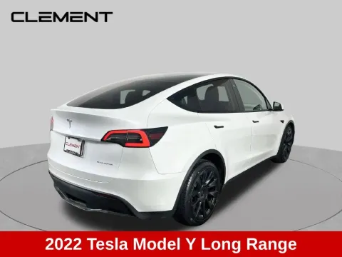 More photos of 2022 Tesla Model Y Long Range at Clement Supercenter, MO