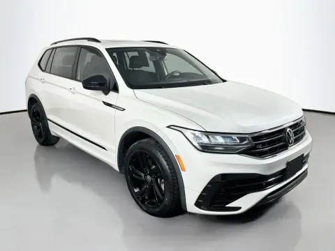 More photos of 2023 Volkswagen Tiguan 2.0T SE R-Line Black at Clement Supercenter, MO