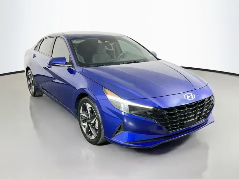 Another view of 2023 Hyundai Elantra SEL for sale in Saint Charles, MO at Clement Supercenter