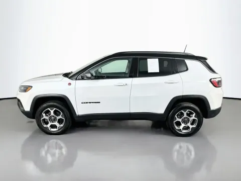 More photos of 2022 Jeep Compass Trailhawk at Clement Supercenter, MO