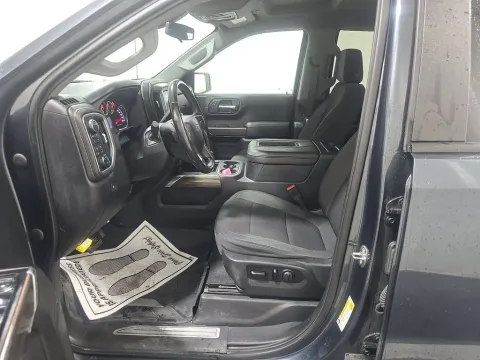 Another view of 2020 Chevrolet Silverado 1500 RST for sale in Saint Charles, MO at Clement Supercenter