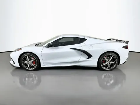 More photos of 2020 Chevrolet Corvette Stingray at Clement Supercenter, MO