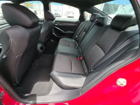 More photos of 2018 Honda Accord Sport at Clement Supercenter, MO