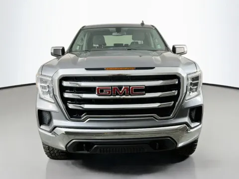 Photos of 2020 GMC Sierra 1500 SLE for sale in Saint Charles, MO at Clement Supercenter