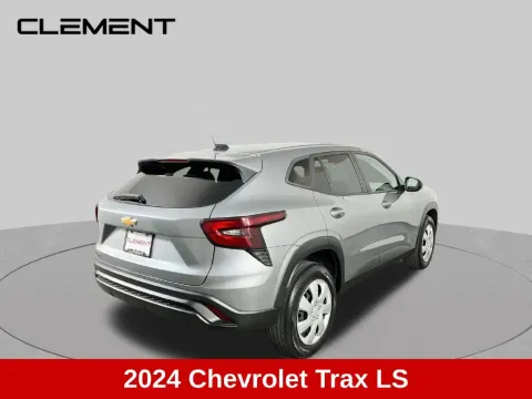 More photos of 2024 Chevrolet Trax LS at Clement Supercenter, MO