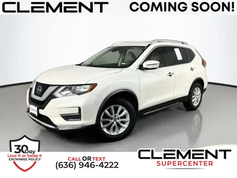 White 2019 Nissan Rogue SV for sale in Saint Charles, MO