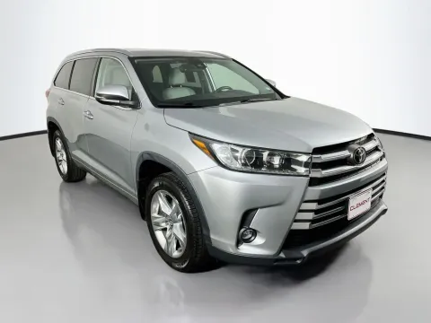 Another view of 2019 Toyota Highlander Limited for sale in Saint Charles, MO at Clement Supercenter