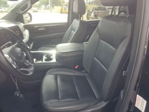 Another view of 2025 Chevrolet Suburban Z71 for sale in Saint Charles, MO at Clement Supercenter