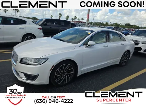 White 2020 Lincoln MKZ Reserve for sale in Saint Charles, MO