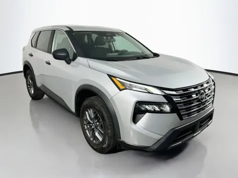 More photos of 2024 Nissan Rogue S at Clement Supercenter, MO