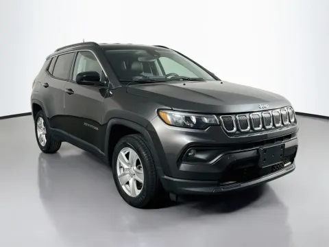 More photos of 2022 Jeep Compass Latitude at Clement Supercenter, MO