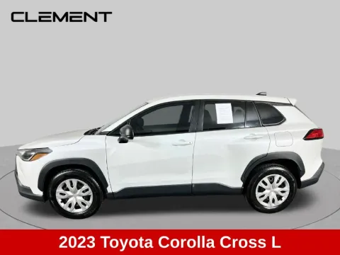 More photos of 2023 Toyota Corolla Cross L at Clement Supercenter, MO