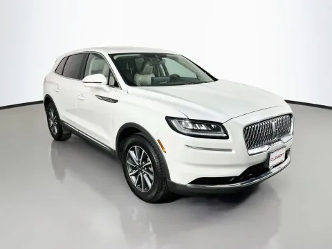 More photos of 2022 Lincoln Nautilus Standard at Clement Supercenter, MO