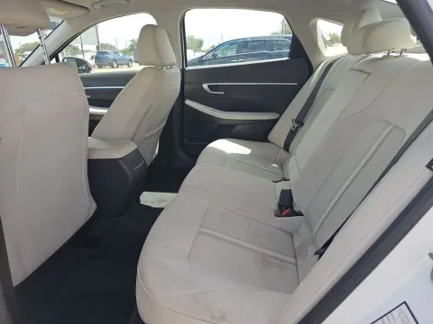 More photos of 2025 Hyundai Sonata SEL at Clement Supercenter, MO