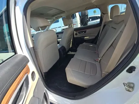 More photos of 2019 Honda CR-V EX-L at Clement Supercenter, MO