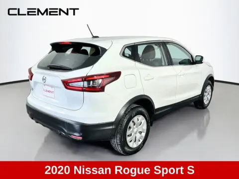 More photos of 2020 Nissan Rogue Sport S at Clement Supercenter, MO
