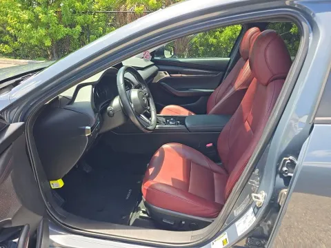 More photos of 2022 Mazda Mazda3 Carbon Edition at Clement Supercenter, MO