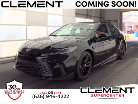 Black 2025 Toyota Camry SE for sale in Saint Charles, MO