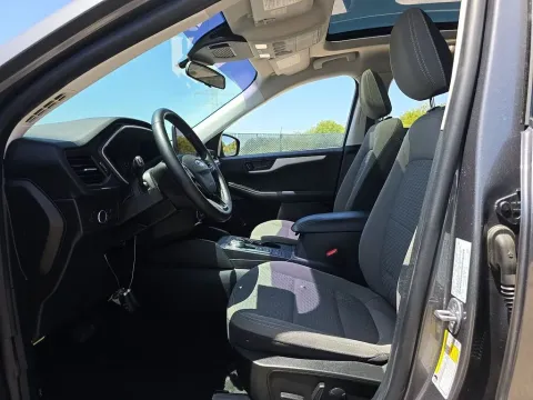 Another view of 2022 Ford Escape SE for sale in Saint Charles, MO at Clement Supercenter