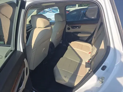 More photos of 2019 Honda CR-V EX-L at Clement Supercenter, MO