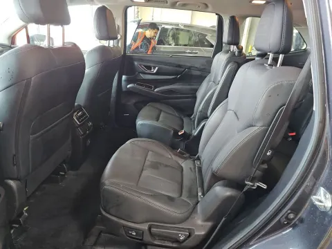 More photos of 2023 Subaru Ascent Limited at Clement Supercenter, MO