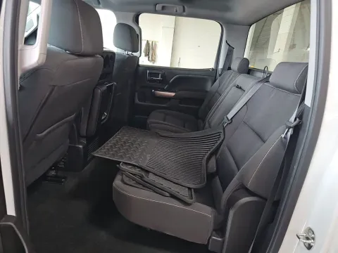 More photos of 2018 Chevrolet Silverado 1500 LT at Clement Supercenter, MO
