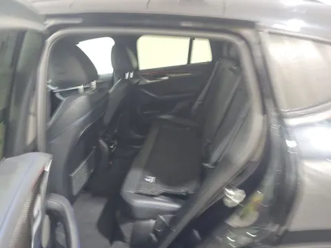 More photos of 2023 BMW X4 M40i at Clement Supercenter, MO
