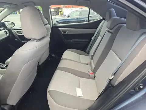 More photos of 2017 Toyota Corolla LE at Clement Supercenter, MO
