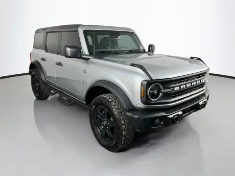 More photos of 2024 Ford Bronco Black Diamond at Clement Supercenter, MO