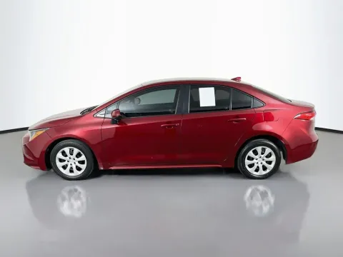 More photos of 2023 Toyota Corolla LE at Clement Supercenter, MO