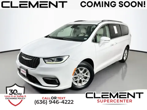 White 2021 Chrysler Pacifica Touring L for sale in Saint Charles, MO