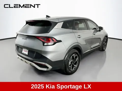 More photos of 2025 Kia Sportage LX at Clement Supercenter, MO