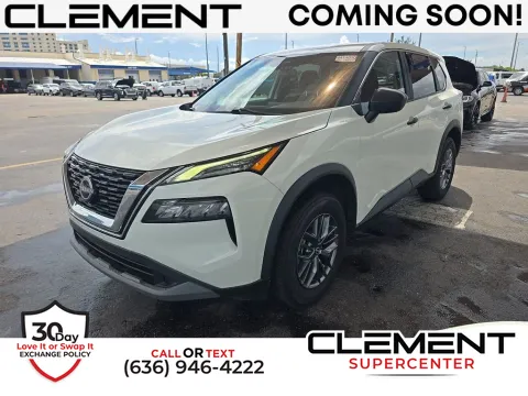 White 2023 Nissan Rogue S for sale in Saint Charles, MO