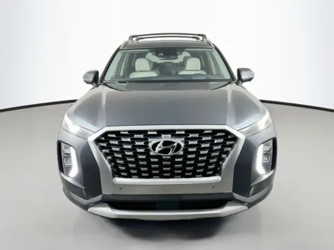 Photos of 2021 Hyundai Palisade Limited for sale in Saint Charles, MO at Clement Supercenter