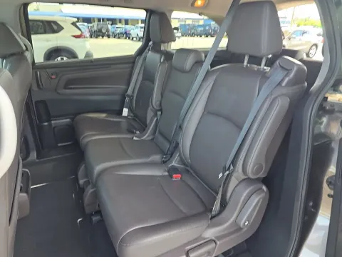 More photos of 2019 Honda Odyssey EX-L at Clement Supercenter, MO