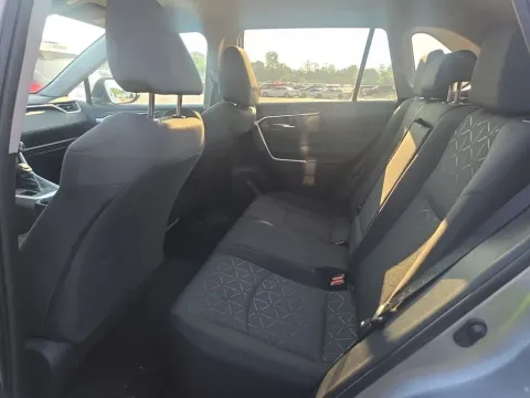 More photos of 2021 Toyota RAV4 XLE at Clement Supercenter, MO