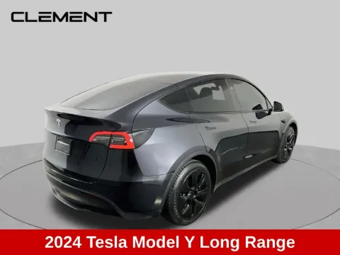 More photos of 2024 Tesla Model Y Long Range at Clement Supercenter, MO