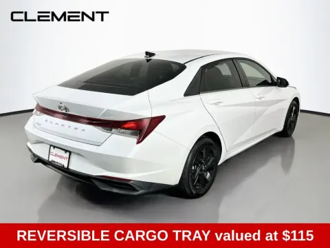 More photos of 2021 Hyundai Elantra SEL at Clement Supercenter, MO