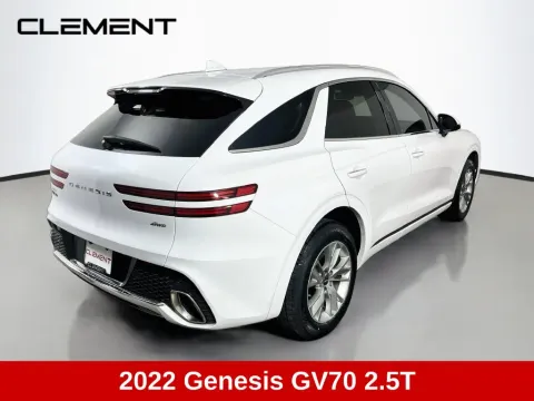 More photos of 2022 Genesis GV70 2.5T at Clement Supercenter, MO