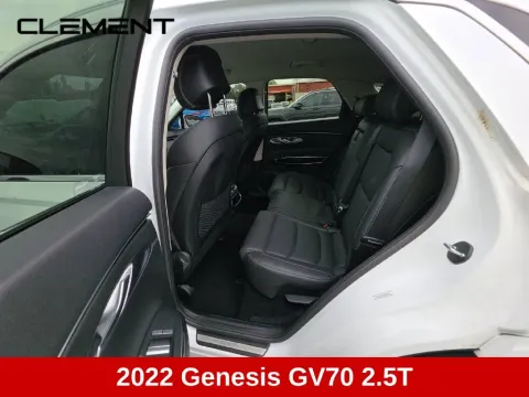 More photos of 2022 Genesis GV70 2.5T at Clement Supercenter, MO