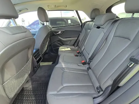More photos of 2019 Audi Q8 3.0T Prestige at Clement Supercenter, MO