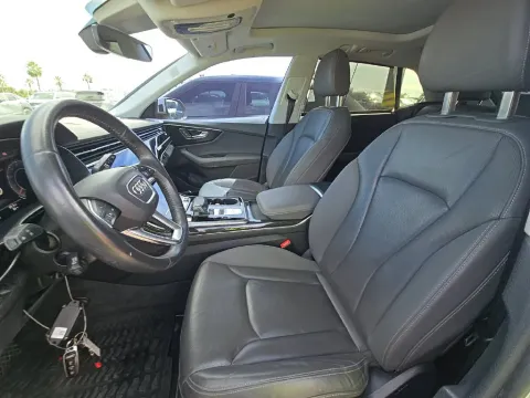 More photos of 2019 Audi Q8 3.0T Prestige at Clement Supercenter, MO